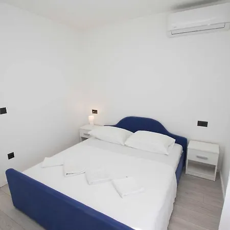 Apartment Ilijana Makarska
